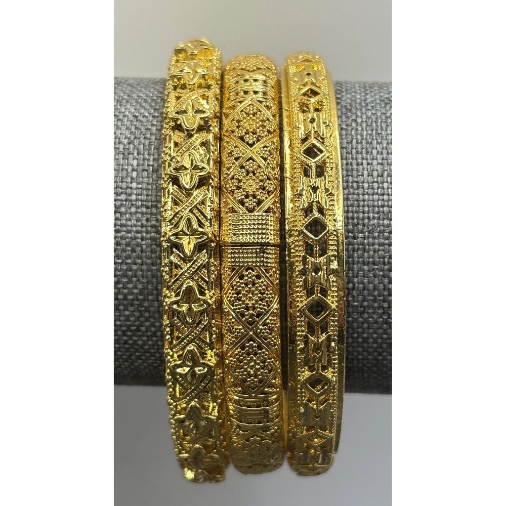 Set of 3 Indian Style Ornate Filigree Stackable Bangle Bracelet Gold Tone